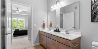 The Aurilla Gallery 24