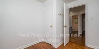 307 Greenlee Road Gallery 16