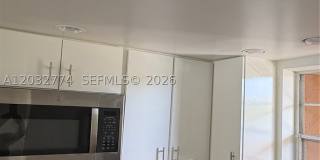 3001 W Rolling Hills Cir Gallery 4