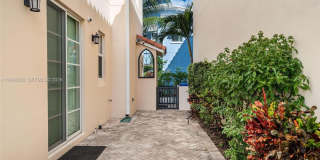 1757 NE 9th Street 0, Fort Lauderdale, FL 33304 Gallery 17