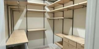 17601 Rhoda St Gallery 10