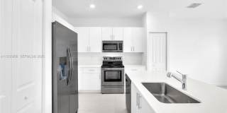 12002 NW 47th MANOR Gallery 7