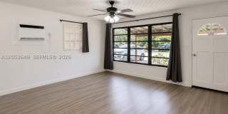930 NE 23rd Ct Gallery 7