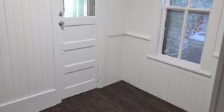 Charming 3-Bedroom Home in Peoria — Pet-Friendly & Move-In Ready! 50% Off First Month! Gallery 7