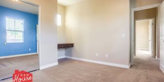 2711 Ascot Ave. Gallery 28