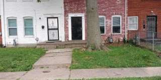 Clean 3 bedroom townhouse/w basement Clean 3 bedroom townhouse/w basement Gallery 1