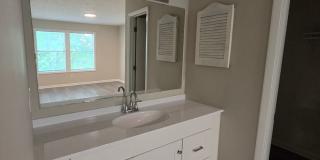 1021-6 Woodcreek ~ Stewarts Creek Gallery 12