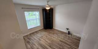11404 Holmbridge Ln Gallery 5
