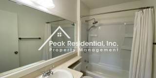Charming Citrus Heights 3bd/2ba Duplex with 2 Car Garage Gallery 20