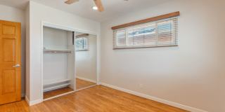 Spacious Upgraded Home in Prime Long Beach! Gallery 40