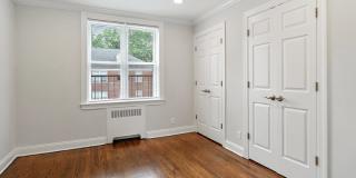 188 Bellevue Ave Gallery 33