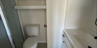 5 Bedroom Duplex!! Gallery 3