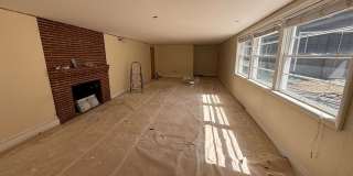 Spacious 4-Bedroom Home Plus Large Bonus Space – West Slope Vista Hills Gallery 45