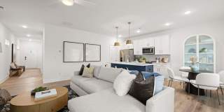 Oak Lake Townhomes Gallery 7