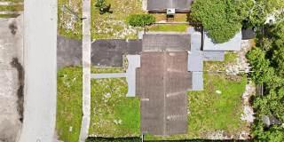 1060 SW 5th Terrace Gallery 29