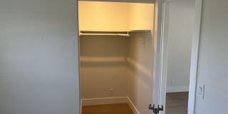 196 NE 28th Street Gallery 9