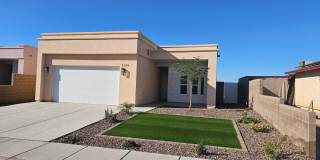 New San Luis AZ Rental with landscaping and fenced lot - 3 Bedrooms Gallery 4