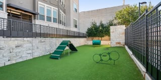 VV&M Apartments Gallery 20