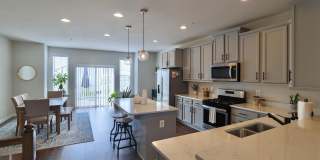 7517 VAN ALLEN Lane Gallery 3
