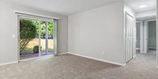 Hunter's Pond Apartments Gallery 29