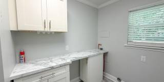 220 Cordoba St Gallery 24