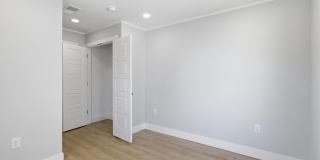 1511 W FLORA Street Gallery 20