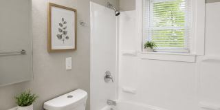 Updated Adorable 2 Bedroom Home Gallery 14