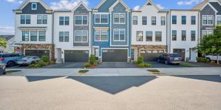 25443 HARTLAND ORCHARD Terrace Gallery 1