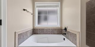 Pet Friendly Four Bedroom! Gallery 25