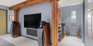 500 Greenwich Street Gallery 29