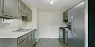 5319 Thackeray Drive Gallery 5