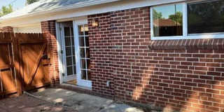 1409 N Jasmine St. 2 bd 1 ba 705 sq ft $1895 1409 N Jasmine St. 2 bd 1 ba 705 sq ft $1895 Gallery 1