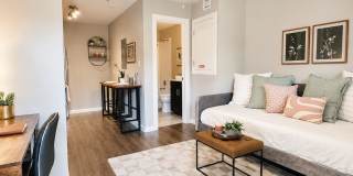 The Hedge Apartments Gallery 8