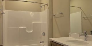 Douglas Fir-2Br/2Ba Rental Home-First Floor Gallery 13