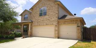 Spacious Home in Cibolo with 3 Car Garage! Realor Commission: $750 Gallery 6