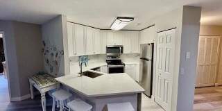 17 ARBOR CLUB Drive unit: 212 Gallery 1