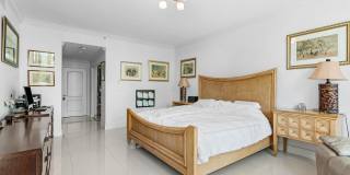 500 SE Mizner Boulevard Gallery 17
