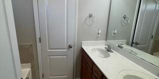 2118 Queen Elizabeth Lane Gallery 12