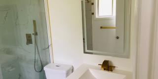 3 bedrooms /2 bath Condo Available Now Gallery 14