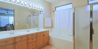 6803 E EAGLE FEATHER Road Gallery 16