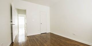 7752 S CORNELL AVE Gallery 6