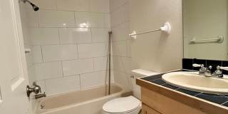 SHORT TERM RENTAL! 3Br/2Ba Condo in the Heart of Boulder Gallery 23