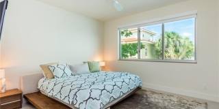 240 Shore Court Gallery 14