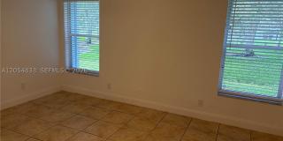 9020 Lake Park Cir N Gallery 15