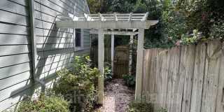2461 Lyndhurst Avenue Gallery 53