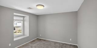 AMAZING 2-STORY 3-BEDROOM HOME IN GATED COMMUNITY! Gallery 21