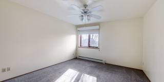 Oakland Pointe Gallery 36