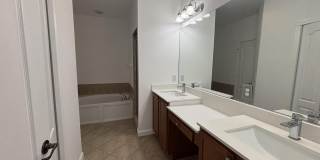 2630 Creekside Drive Gallery 5