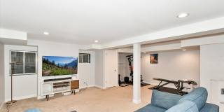 17323 Lakebrook Drive Gallery 21