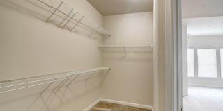 9394 PENROSE Street Gallery 25